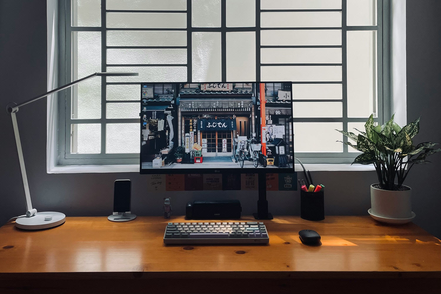 How to Start Decluttering When Overwhelmed